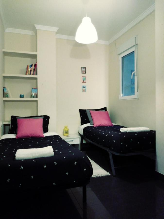 Habitación Céntrica en Casa de Familia Valência Exterior foto