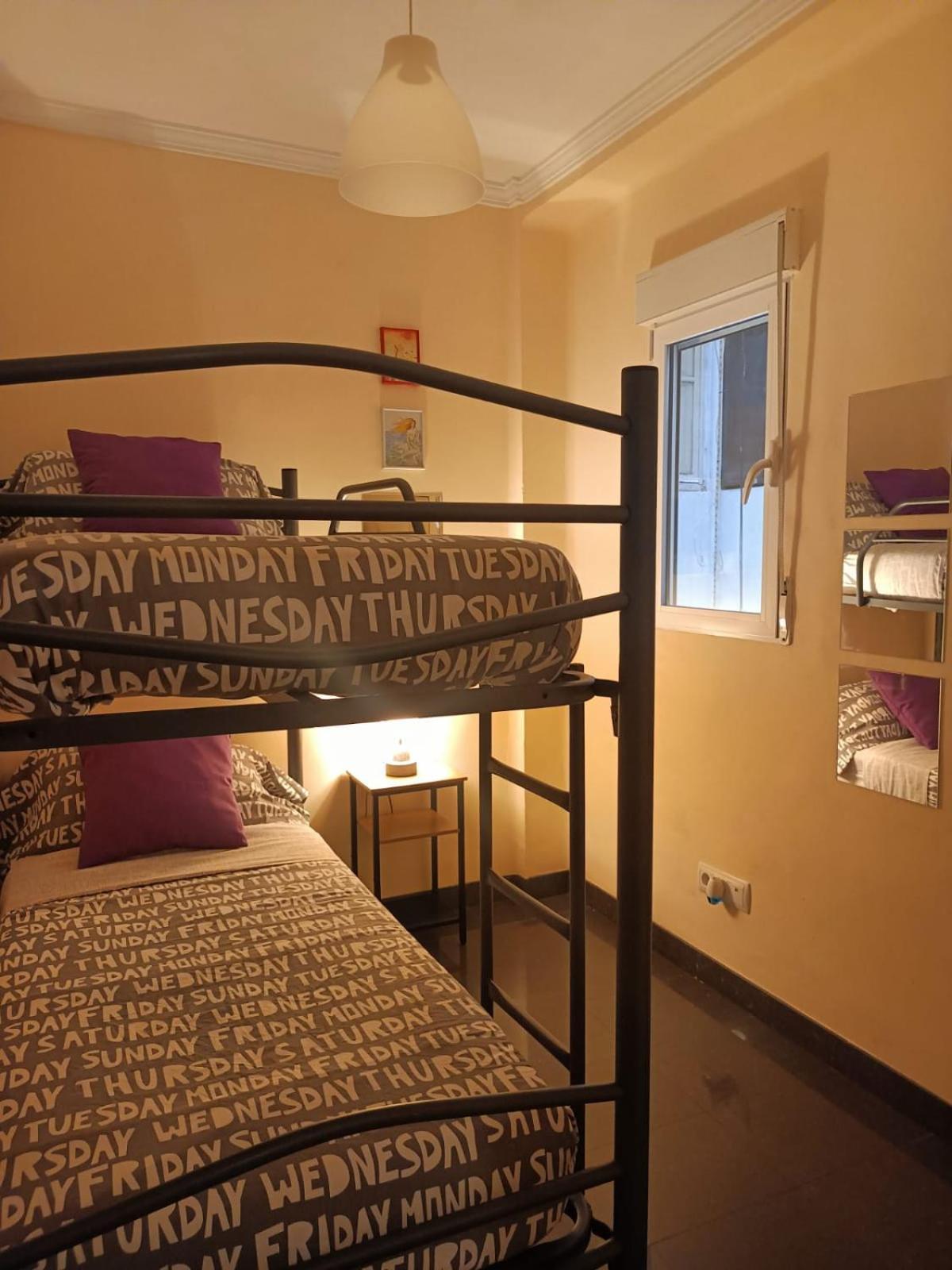 Habitación Céntrica en Casa de Familia Valência Quarto foto